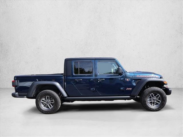 2025 Jeep Gladiator