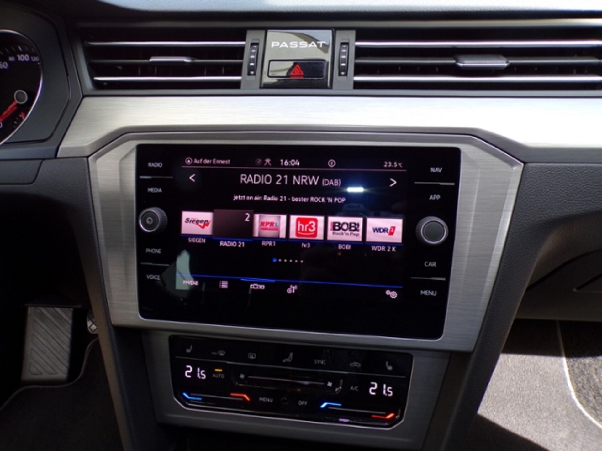 Volkswagen Passat Variant Basis-Modell