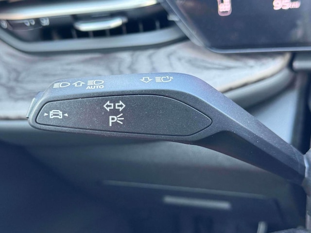 2026 Audi Q5 Premium - Photo 17
