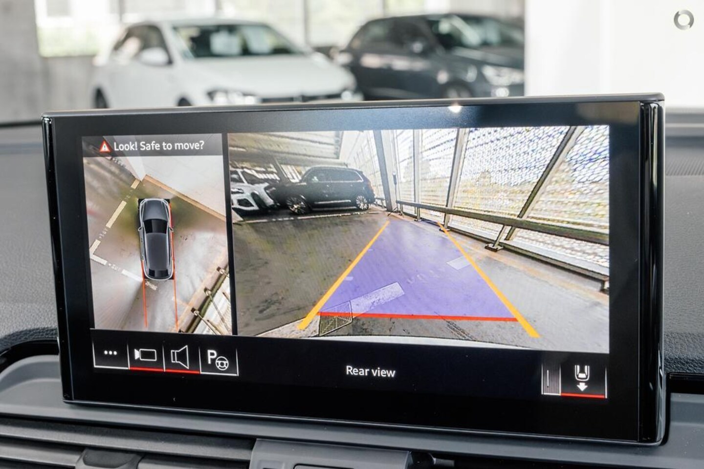 Image about Audi Q5 Sportback 40 TDI quattro S tronic