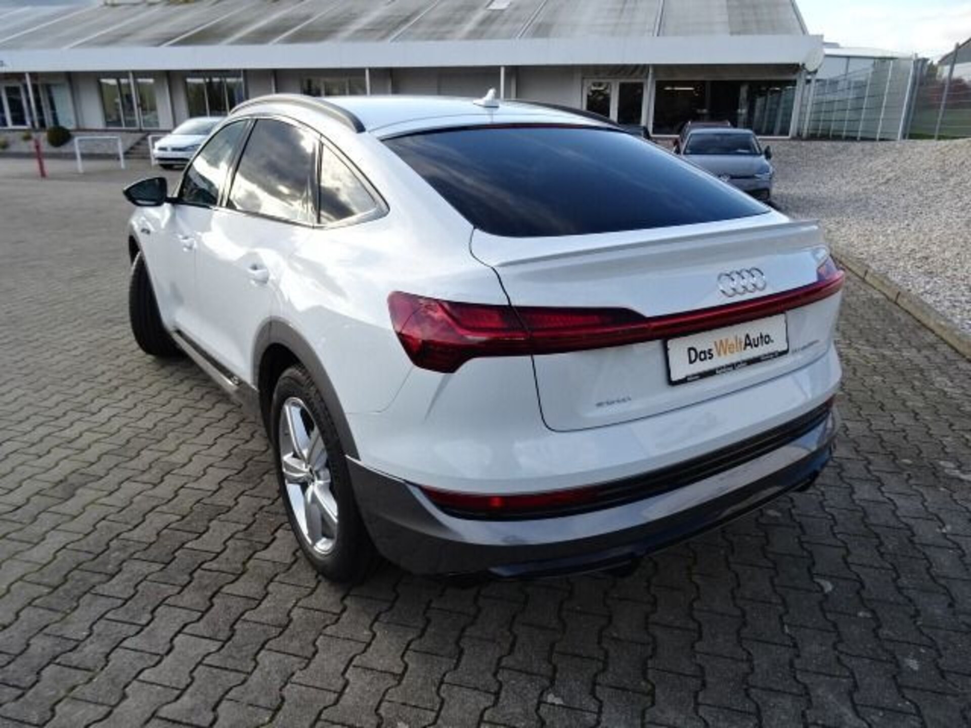 Audi e-tron Sportback S line