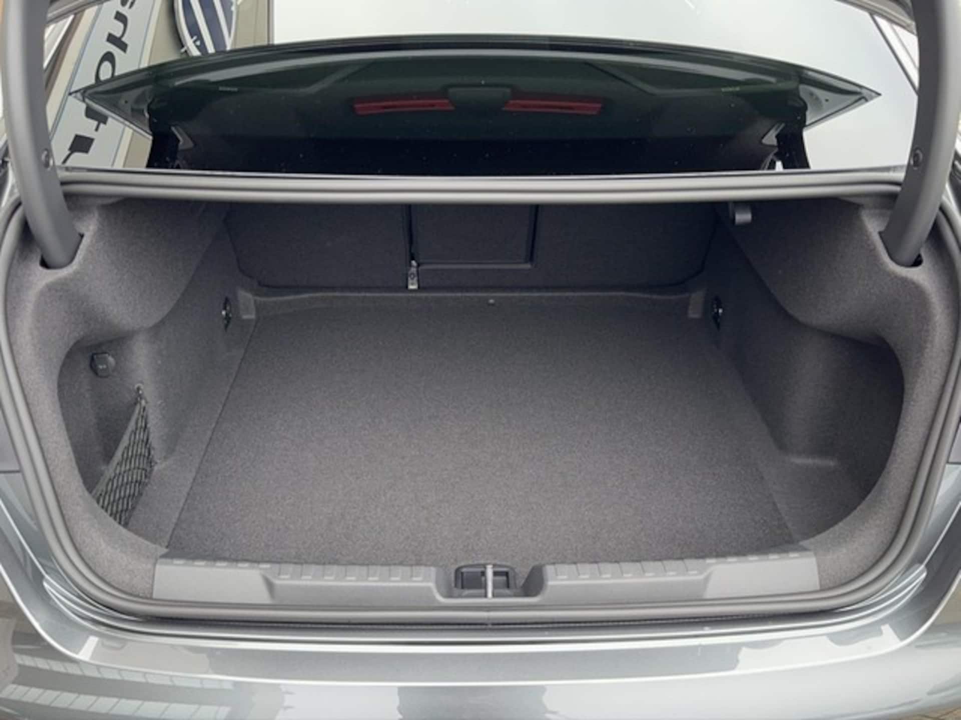 Audi A3 Limousine S line