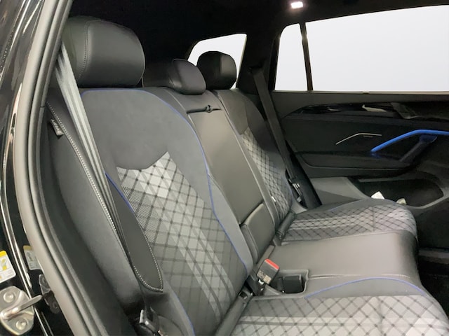 Bild des Autos 17