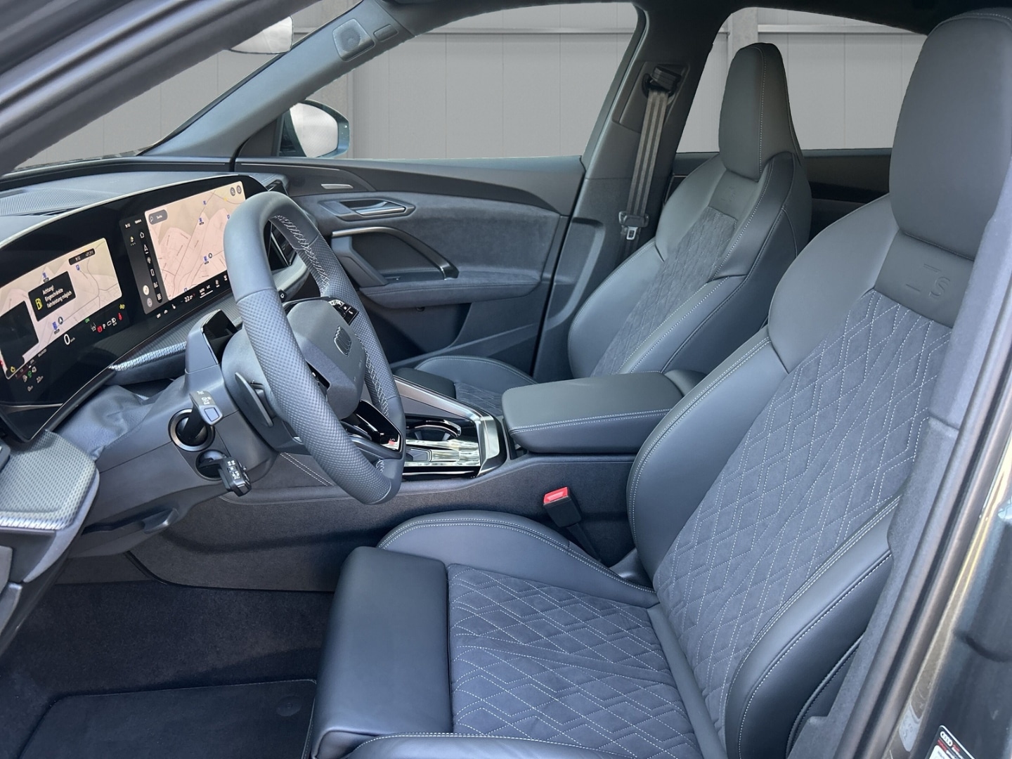 Bild über Audi Q5 Sportback e-hybrid e-hybrid quattro 270 kW S tronic - für weitere Informationen kontaktieren Sie den Audi Partner