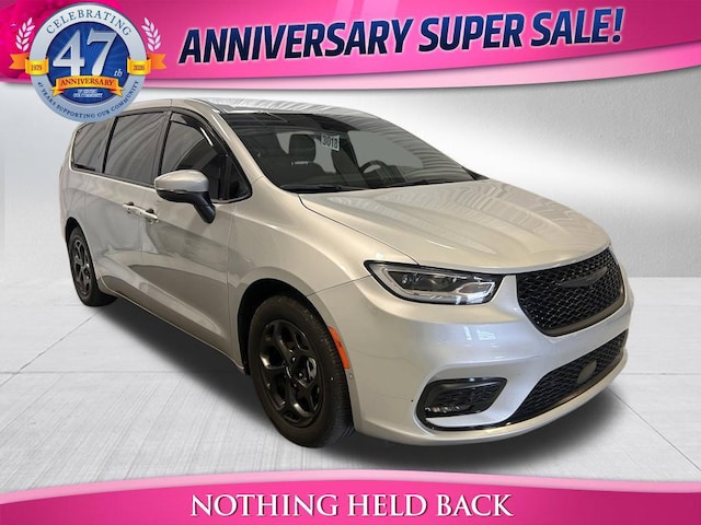 2023 Chrysler Pacifica Hybrid Touring L