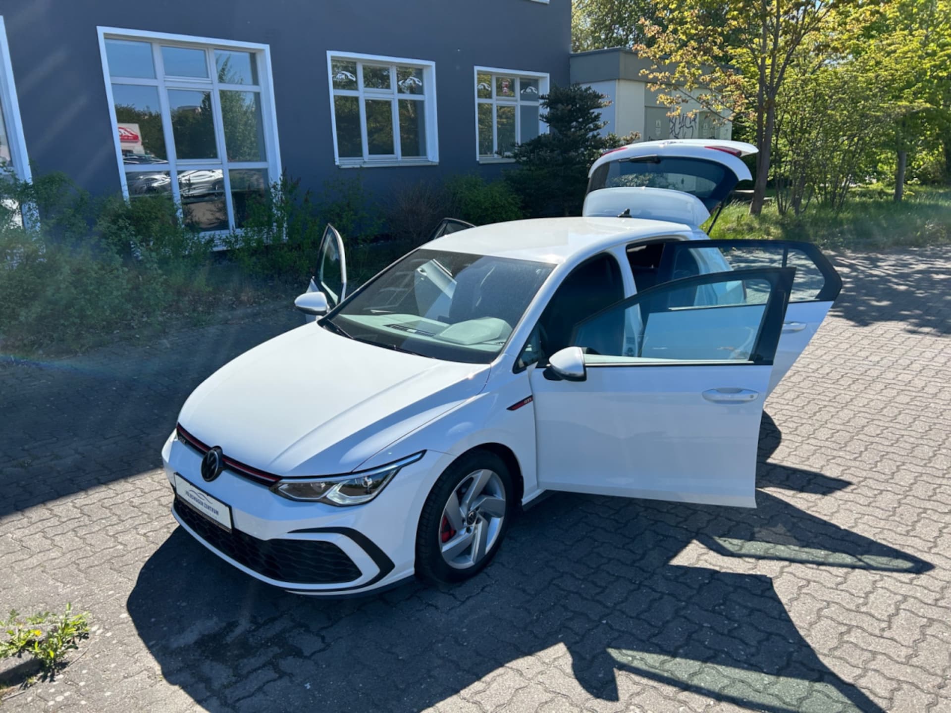 Volkswagen Golf GTI
