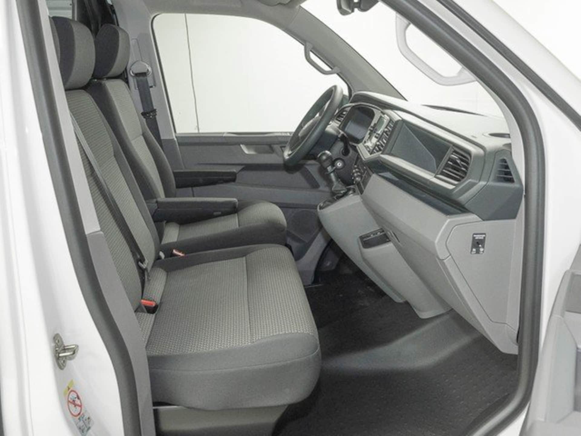 Volkswagen T6.1 Transporter Kasten langer Radstand