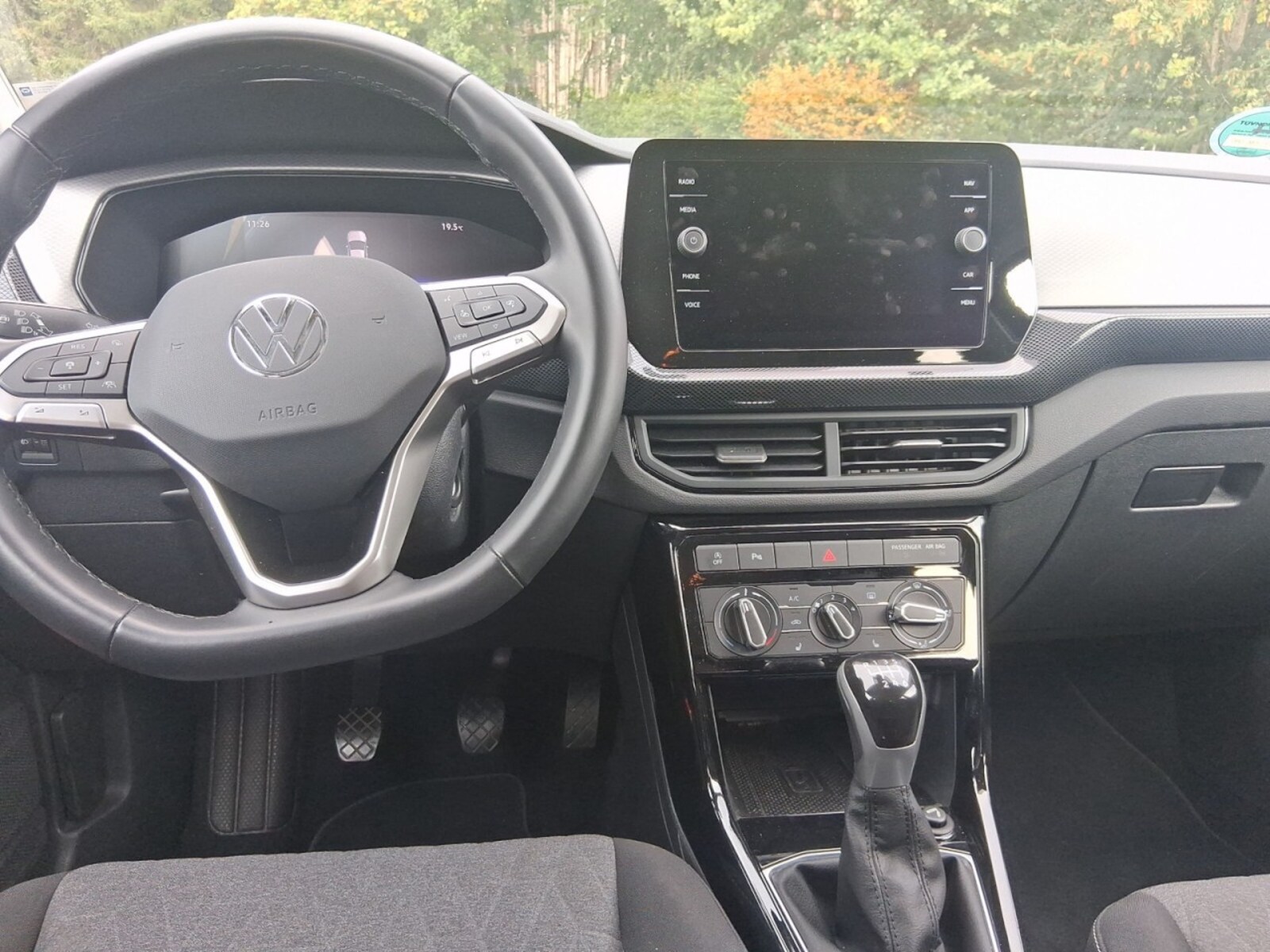 Volkswagen T-Cross – Bild 9