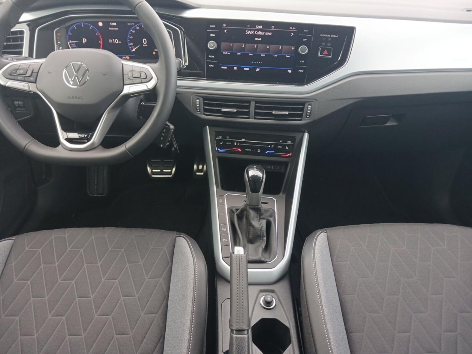 Volkswagen Polo – Bild 8