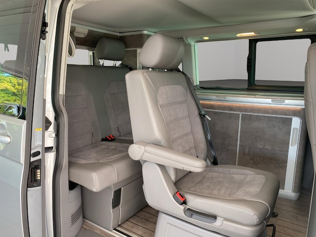 Volkswagen T6.1 California