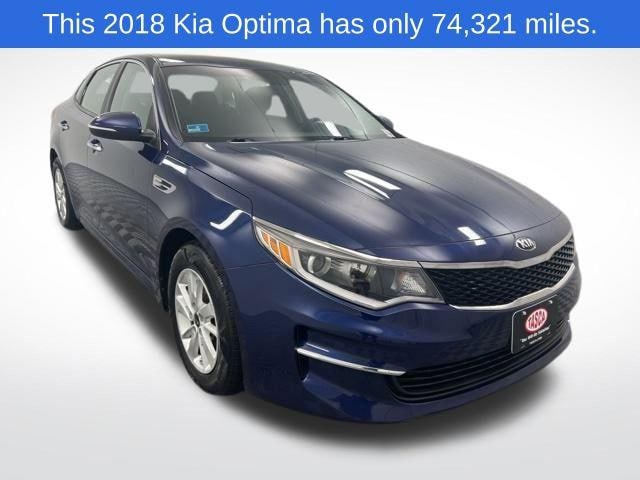 2018 Kia Optima LX's photo