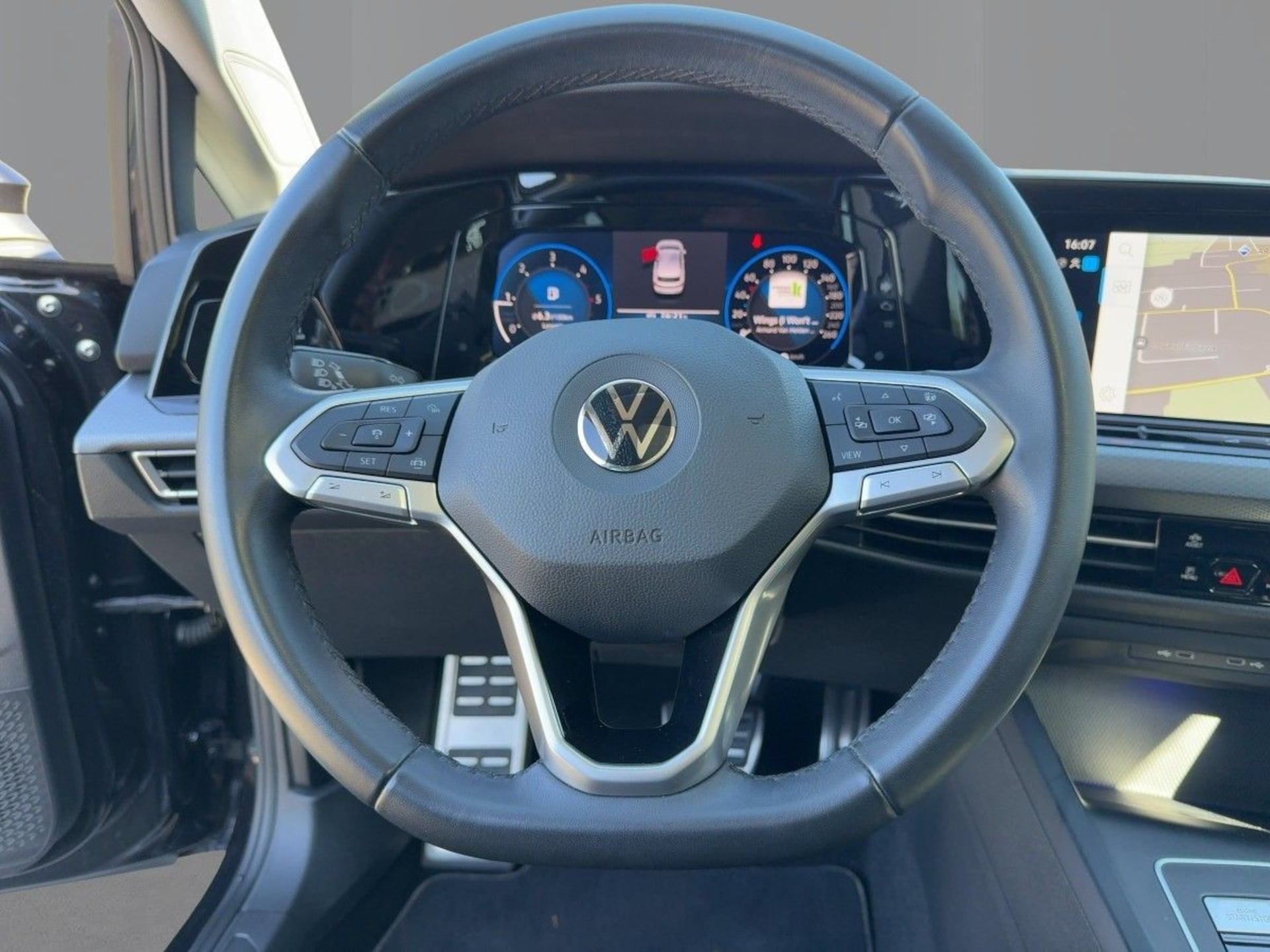 Volkswagen Golf Active