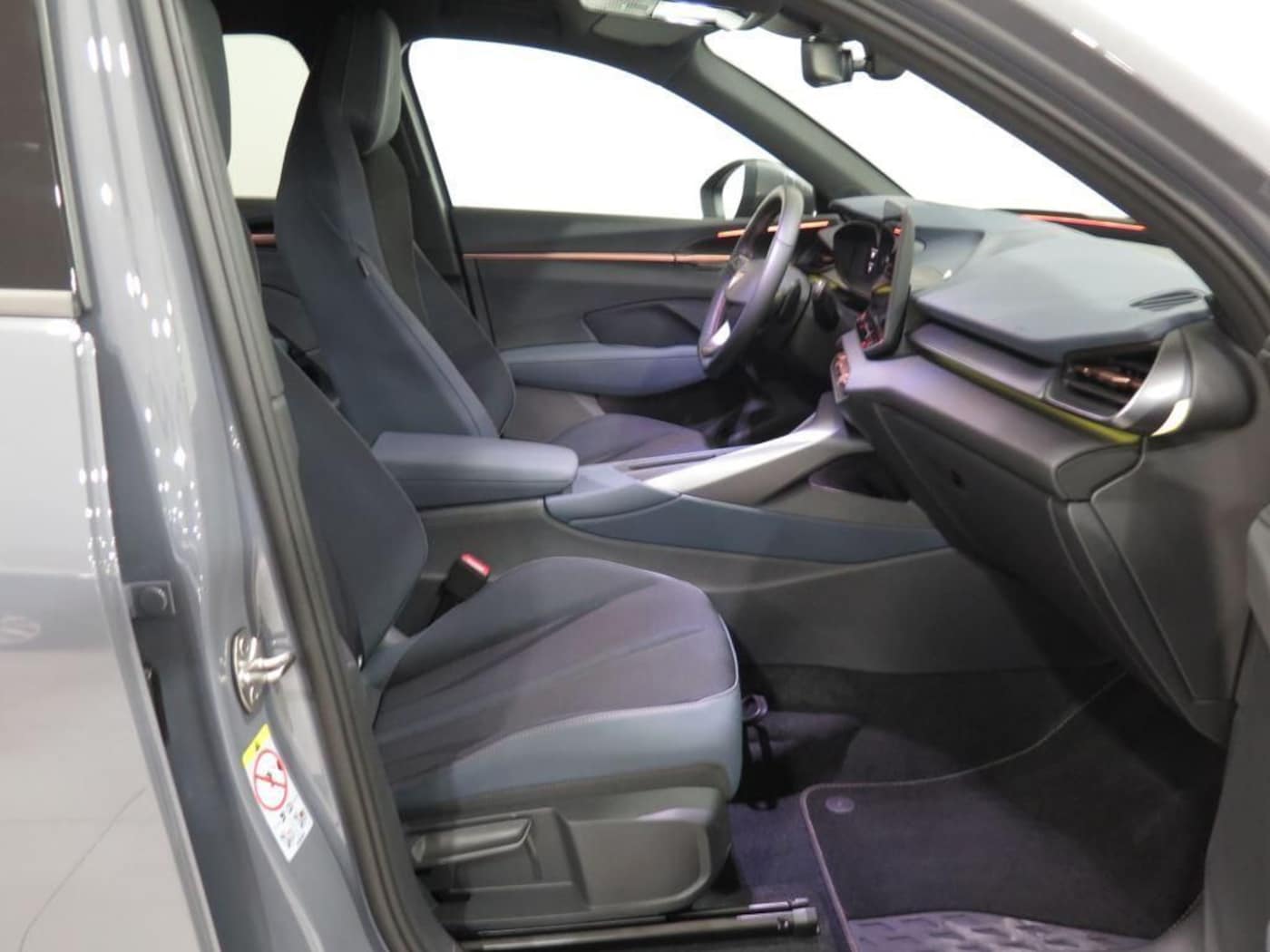 CUPRA Terramar 1.5 TSI e-Hybrid DSG 150 kW (204 CV) — photo 5