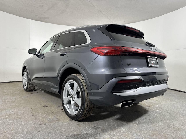 2025 Audi New Q5 Premium Plus - Photo 31