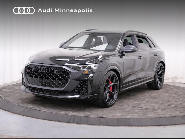 2026 Audi RS Q8 SUV performance