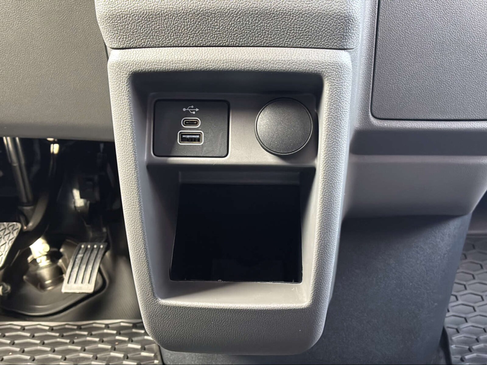 Volkswagen Transporter Kasten langer Radstand – Bild 13
