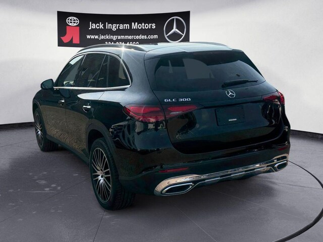 2024 Mercedes-Benz GLC 300