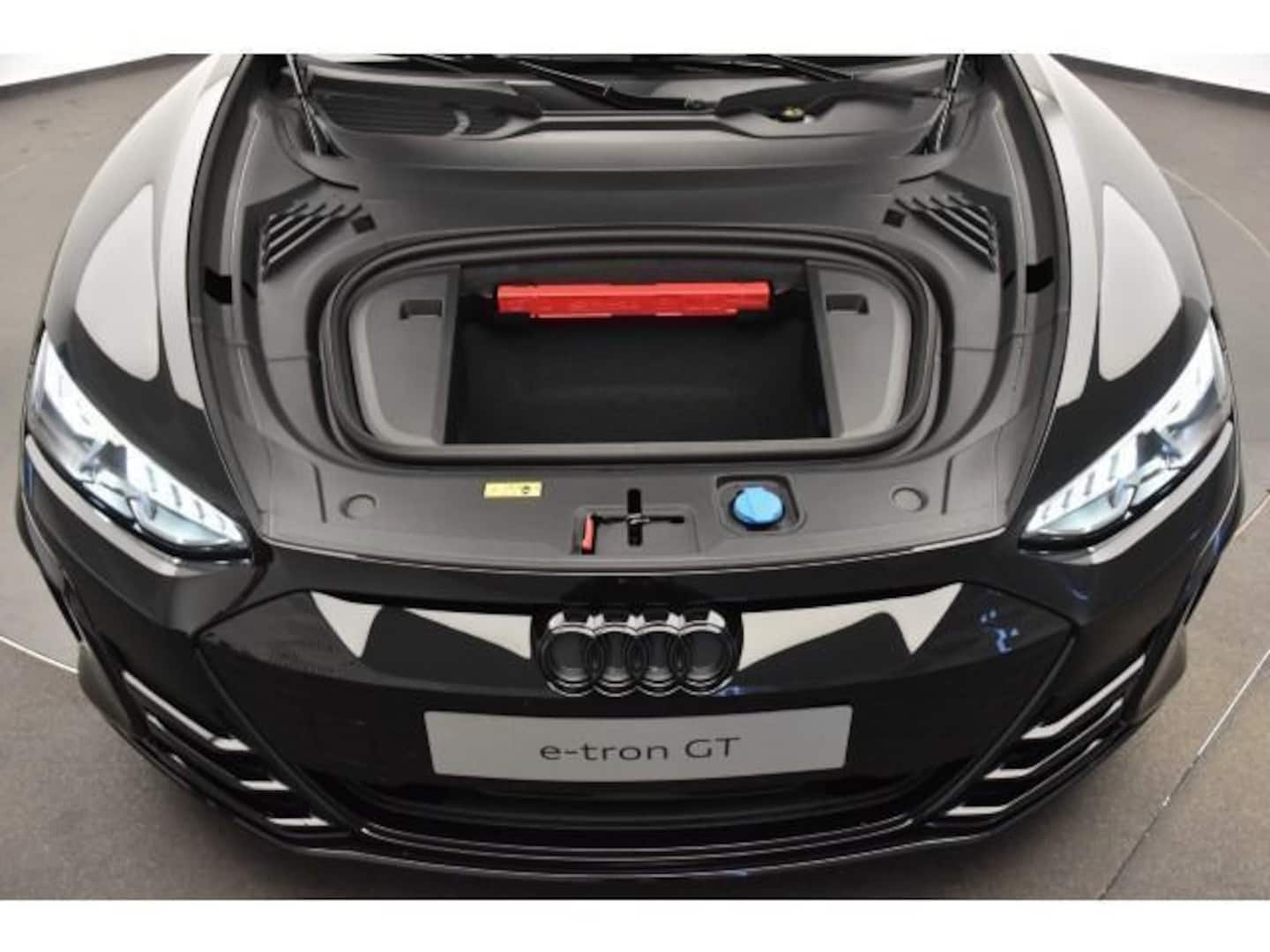 Bild über Audi e-tron GT e-tron quattro - für weitere Informationen kontaktieren Sie den Audi Partner