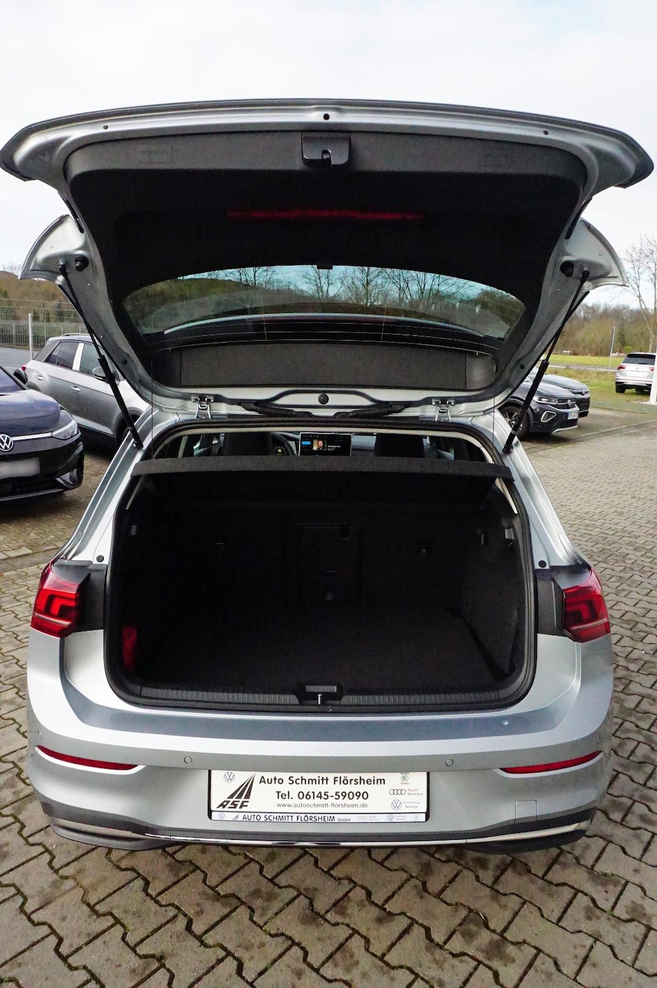 Volkswagen Golf Life