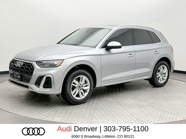 2023 Audi Q5 45 Premium's photo