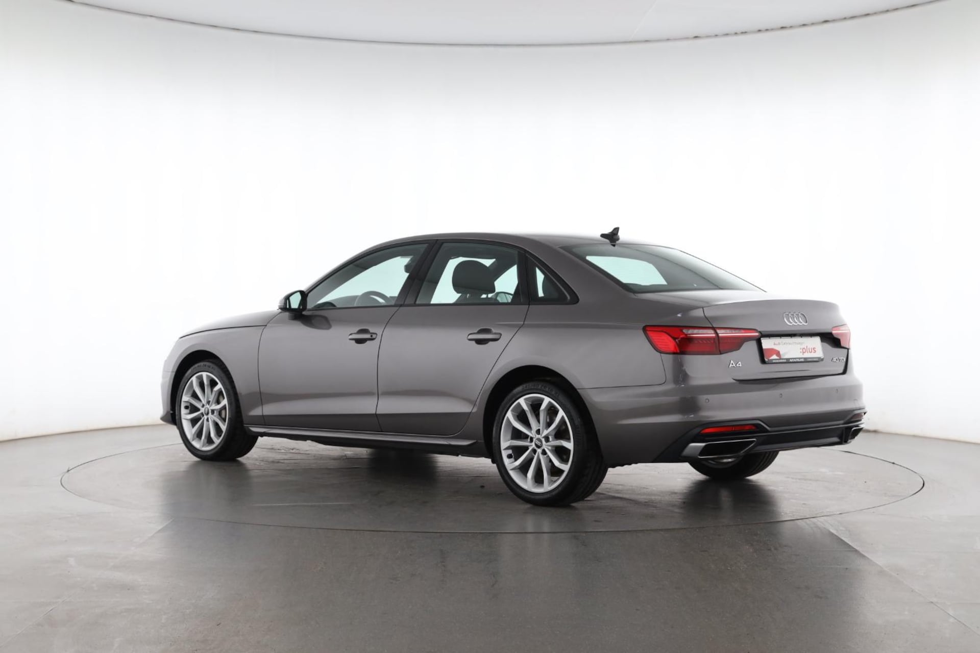 Audi A4 Limousine Advanced