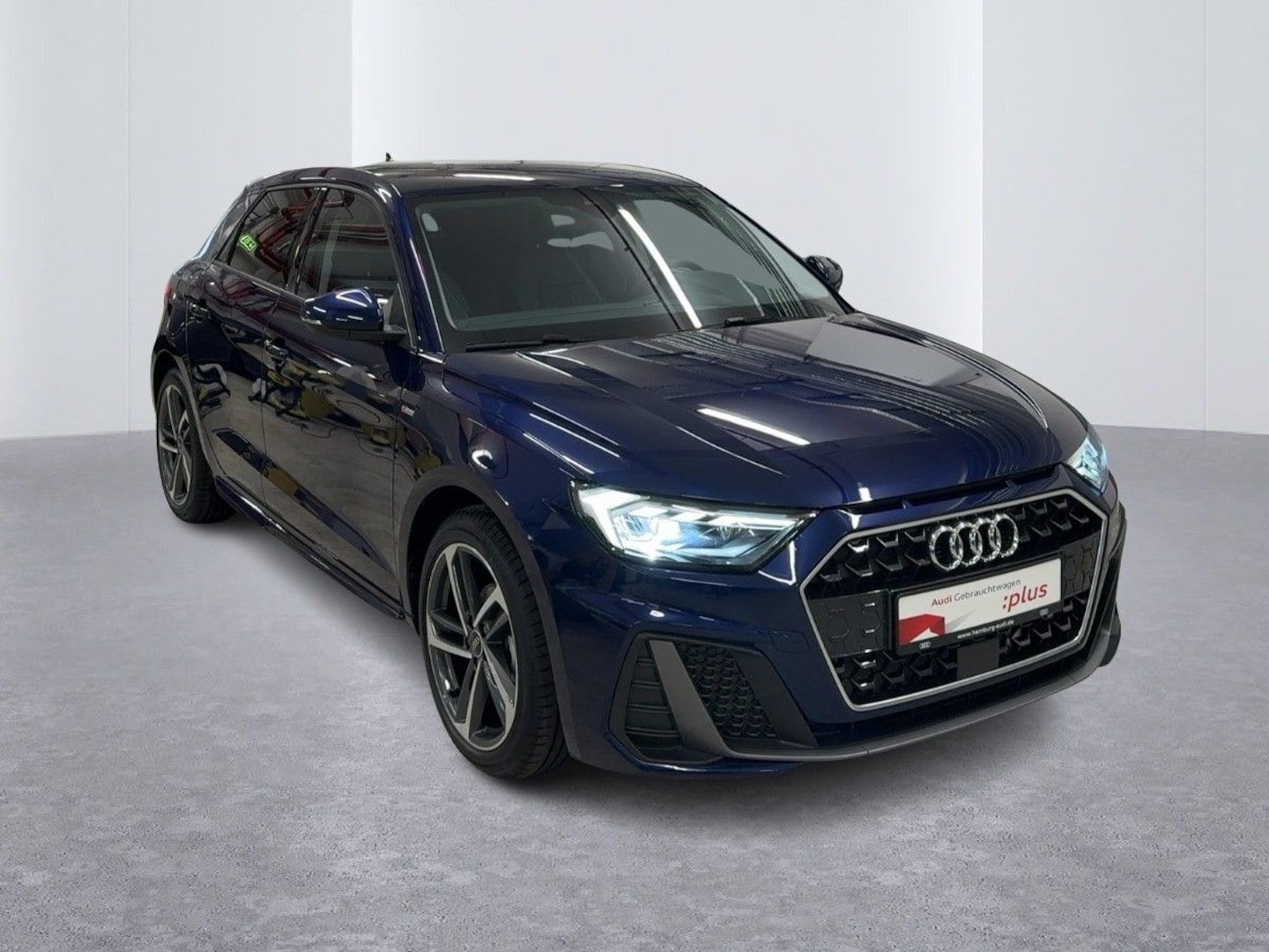 Bild über Audi A1 Sportback S line 25 TFSI S tronic - für weitere Informationen kontaktieren Sie den Audi Partner