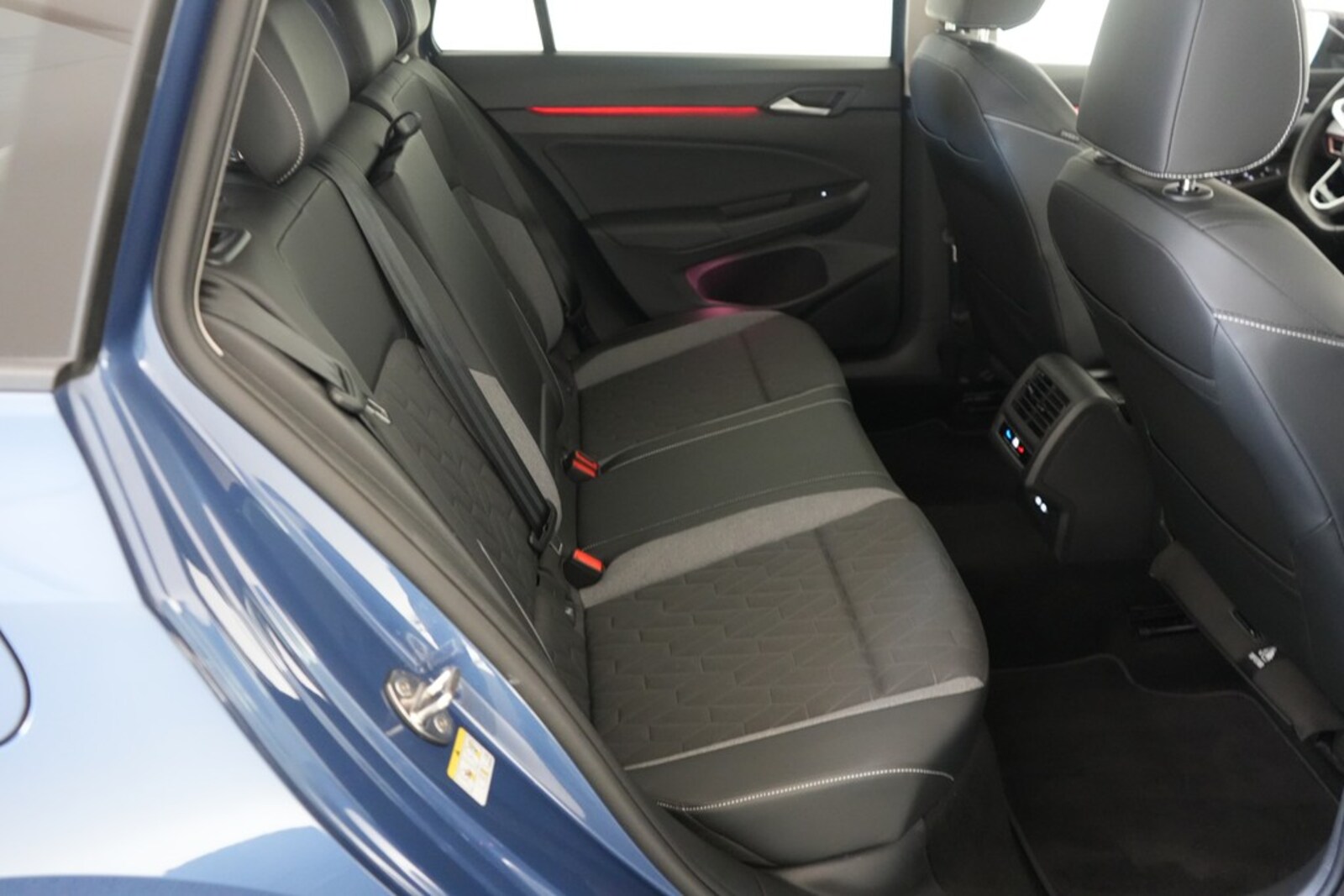 Volkswagen Golf Variant – Bild 11