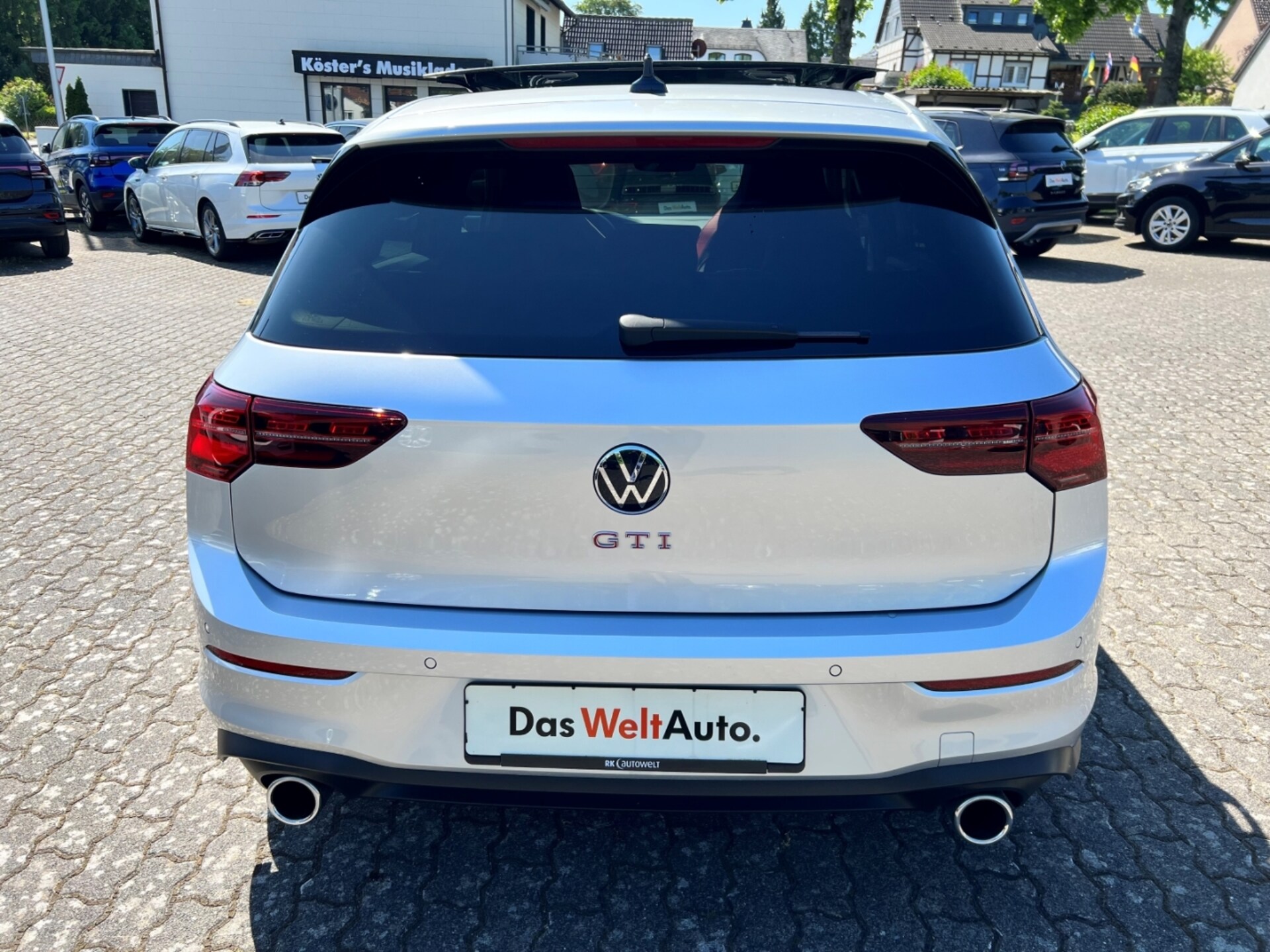 Volkswagen Golf GTI