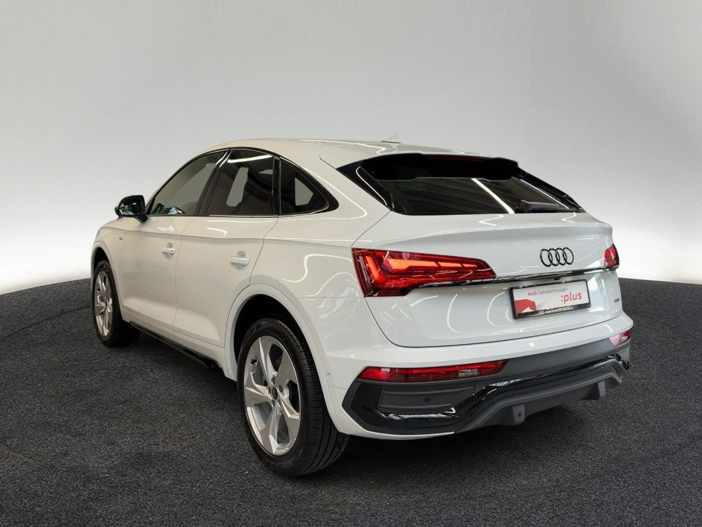 Bild über Audi Q5 Sportback 40 TDI quattro S tronic - für weitere Informationen kontaktieren Sie den Audi Partner