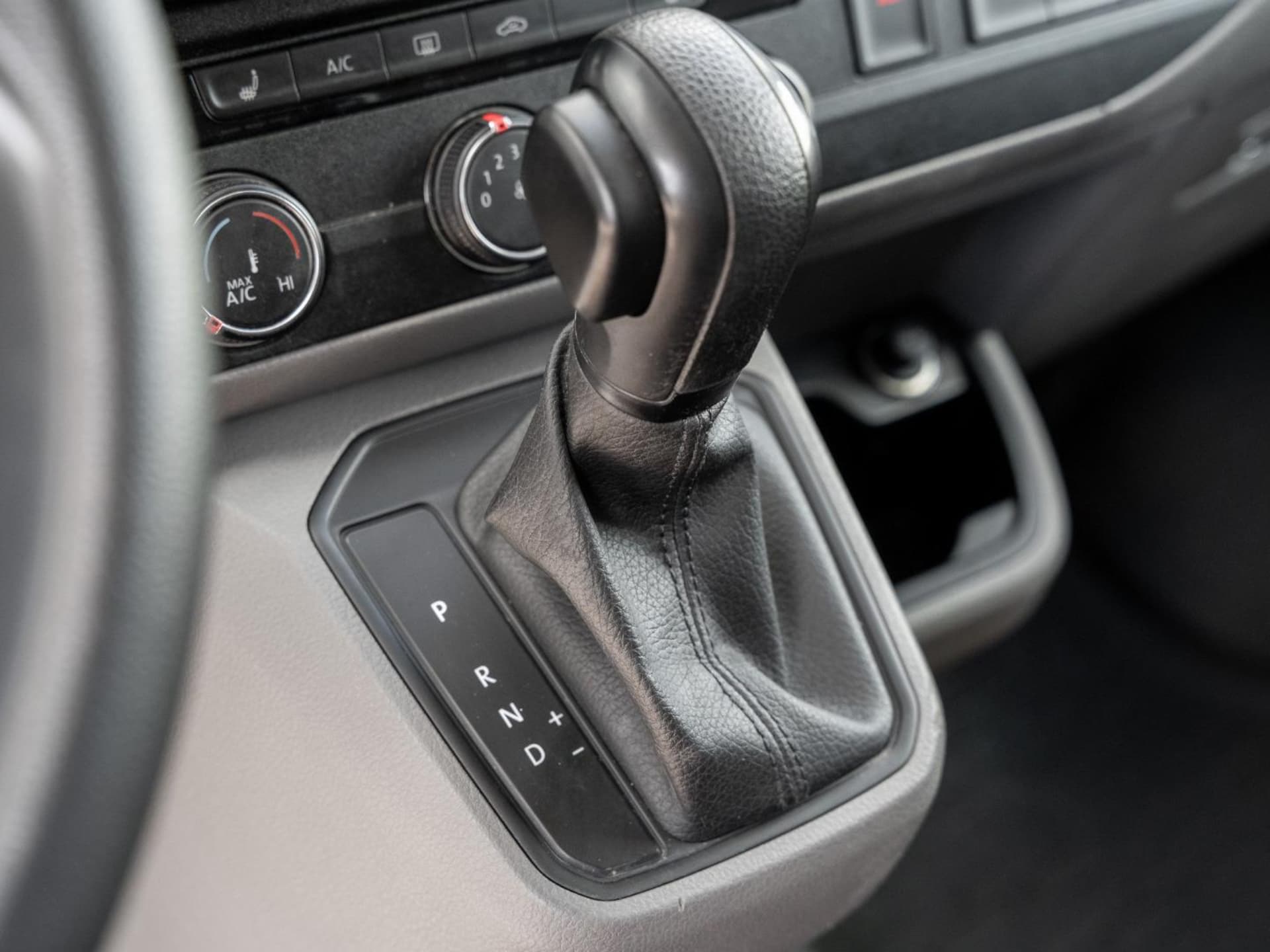 Volkswagen T6.1 Transporter Kasten kurzer Radstand
