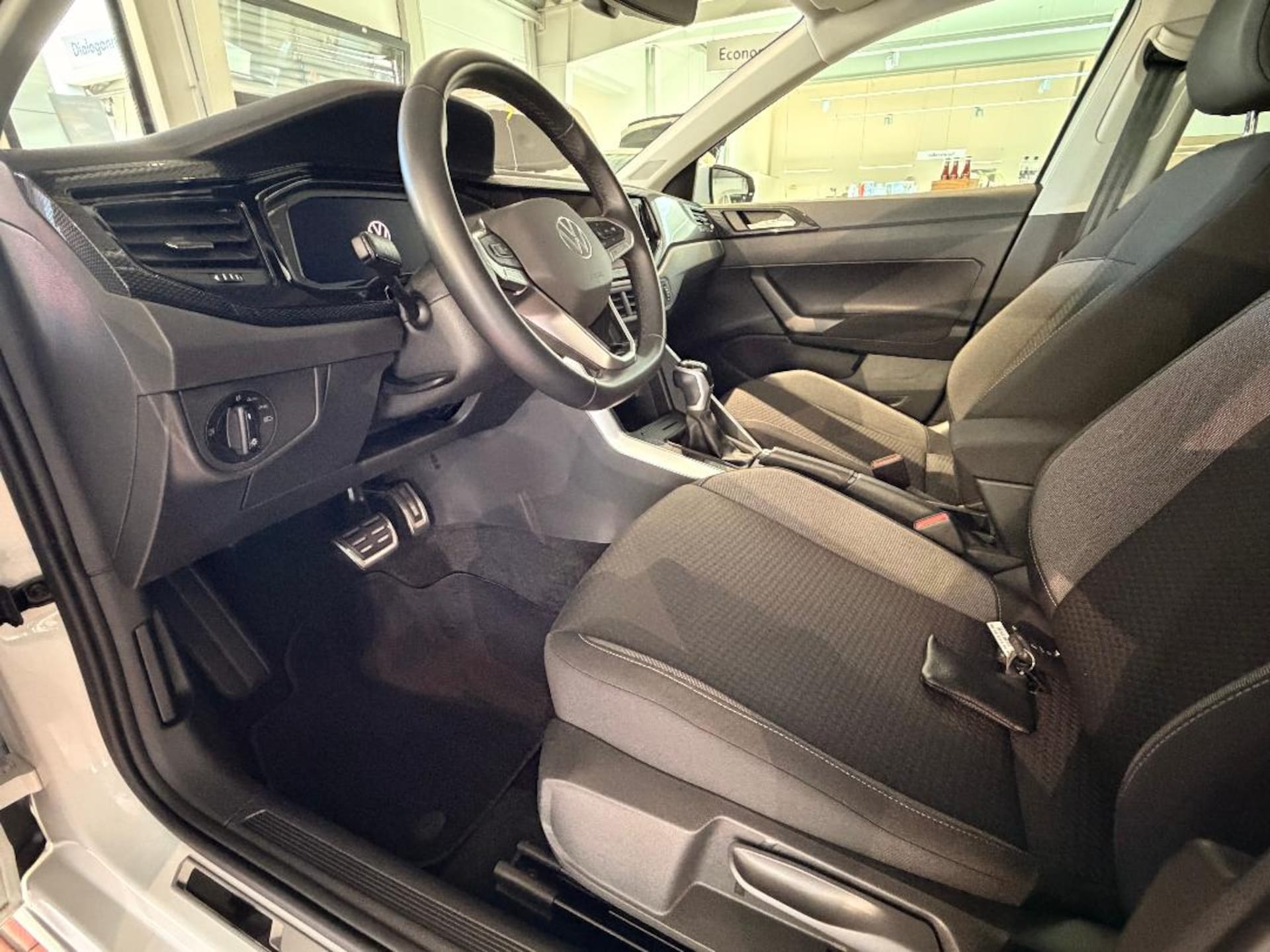 Volkswagen Polo Active
