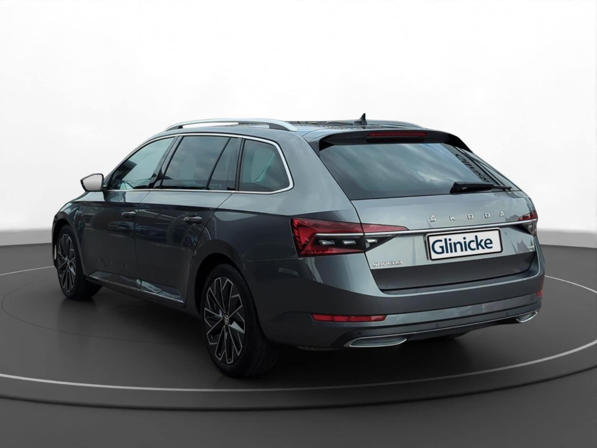 Skoda Superb Combi Laurin & Klement