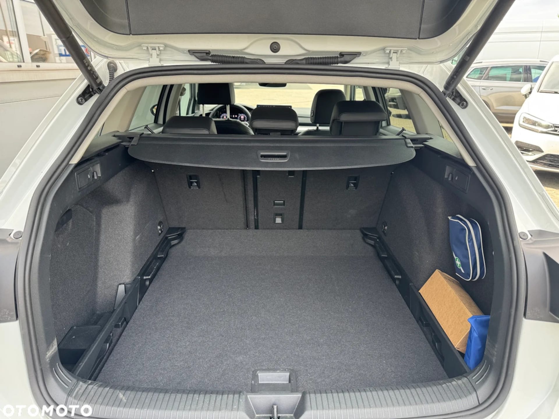 Volkswagen Golf Variant Life