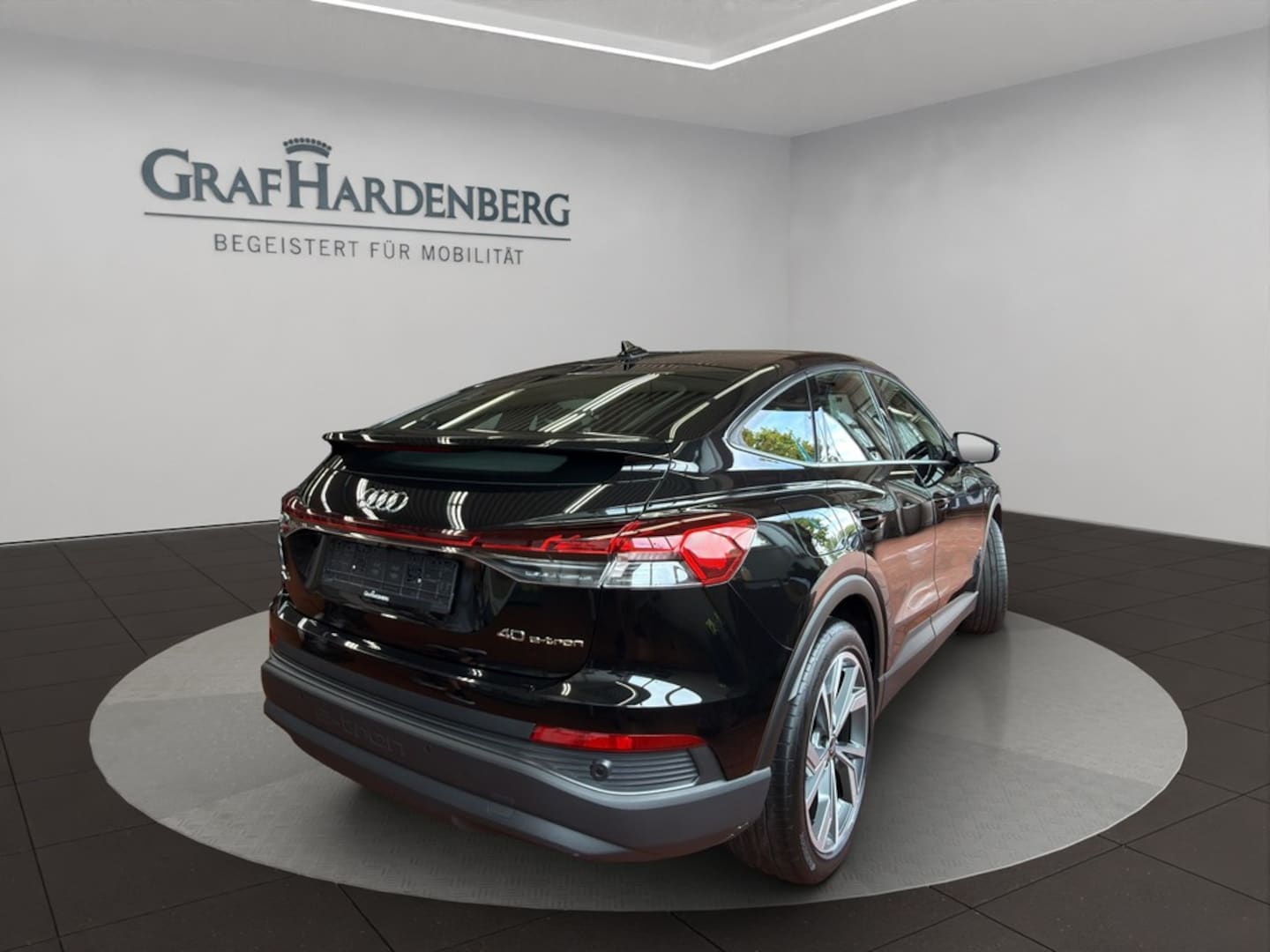 Bild über Audi Q4 Sportback e-tron 40 e-tron - für weitere Informationen kontaktieren Sie den Audi Partner