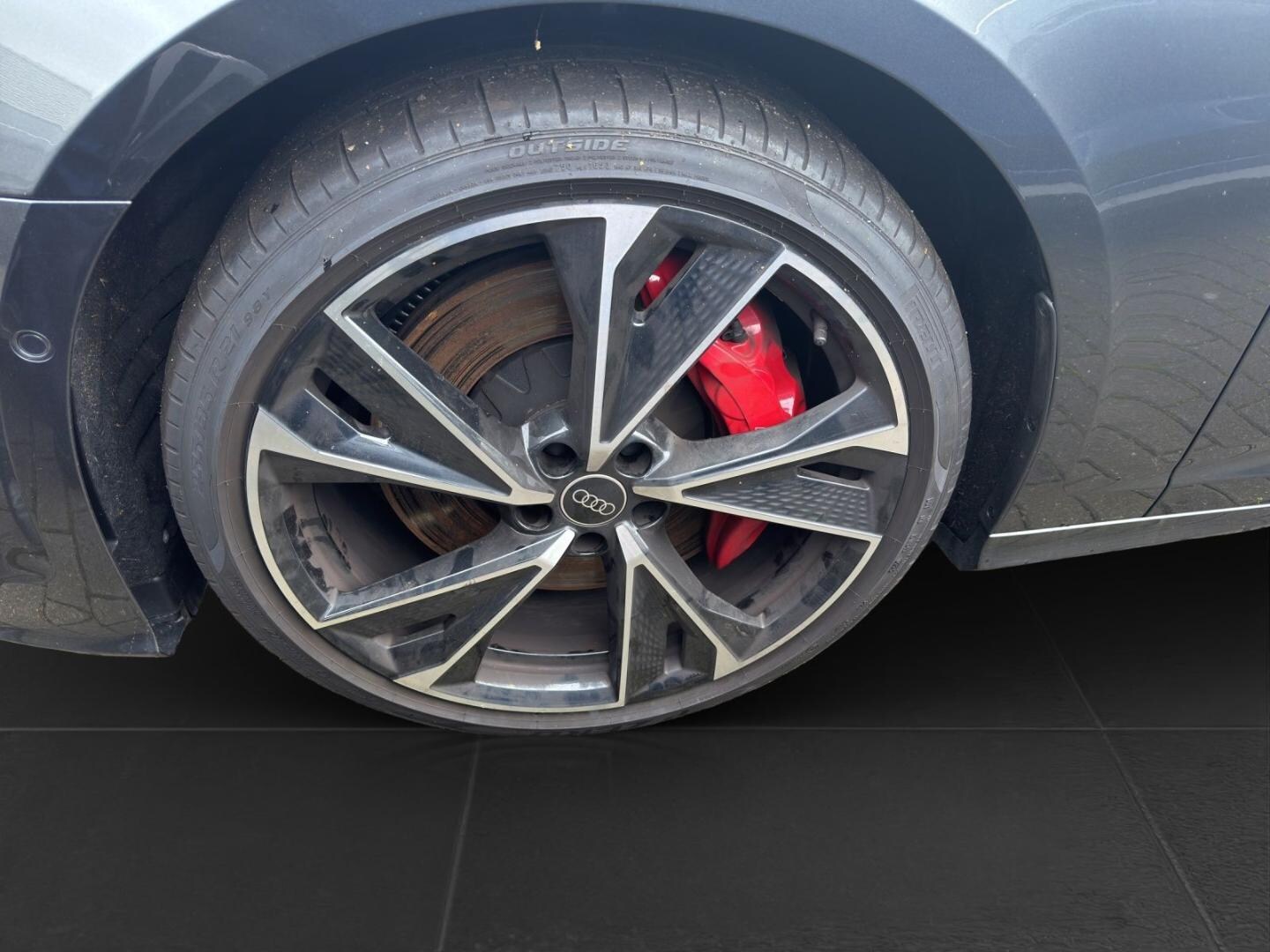 Bild über Audi S6 Avant TDI quattro tiptronic - für weitere Informationen kontaktieren Sie den Audi Partner