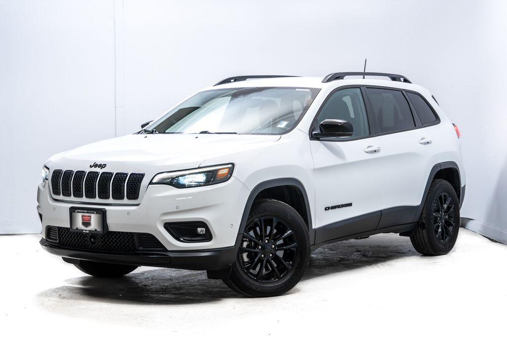 2023 Jeep Cherokee Altitude Lux 4X4's photo