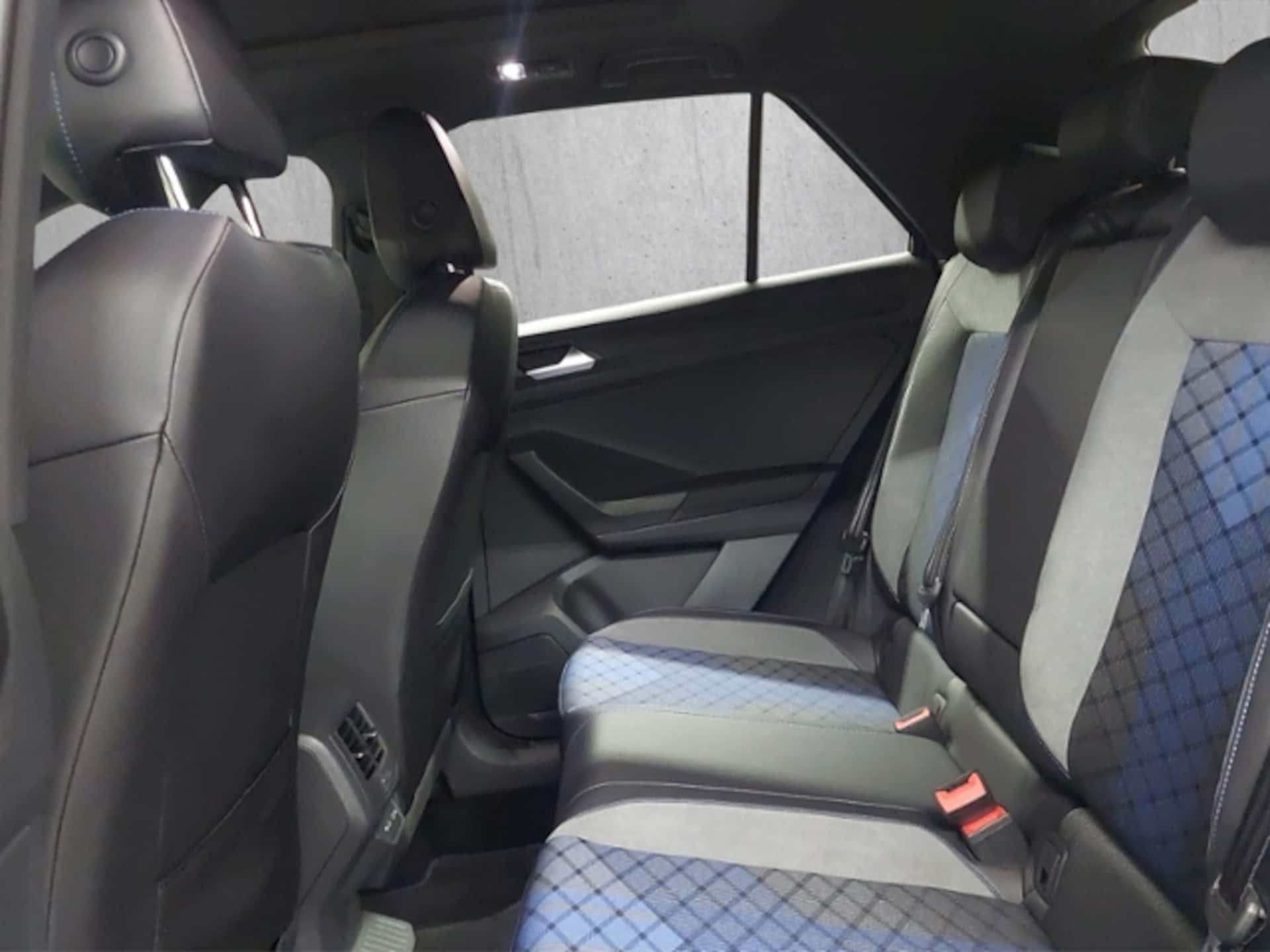 Volkswagen T-Roc R