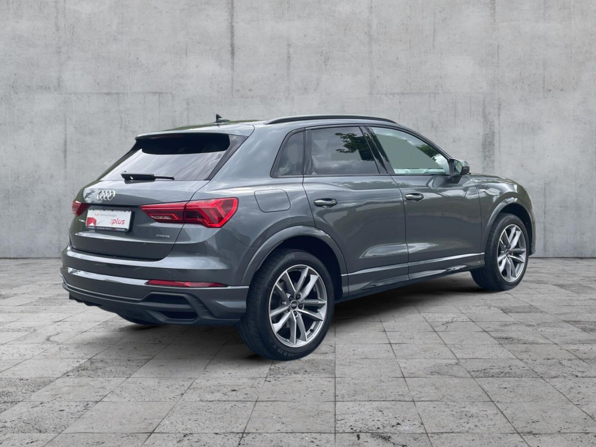 Audi Q3 SUV S line