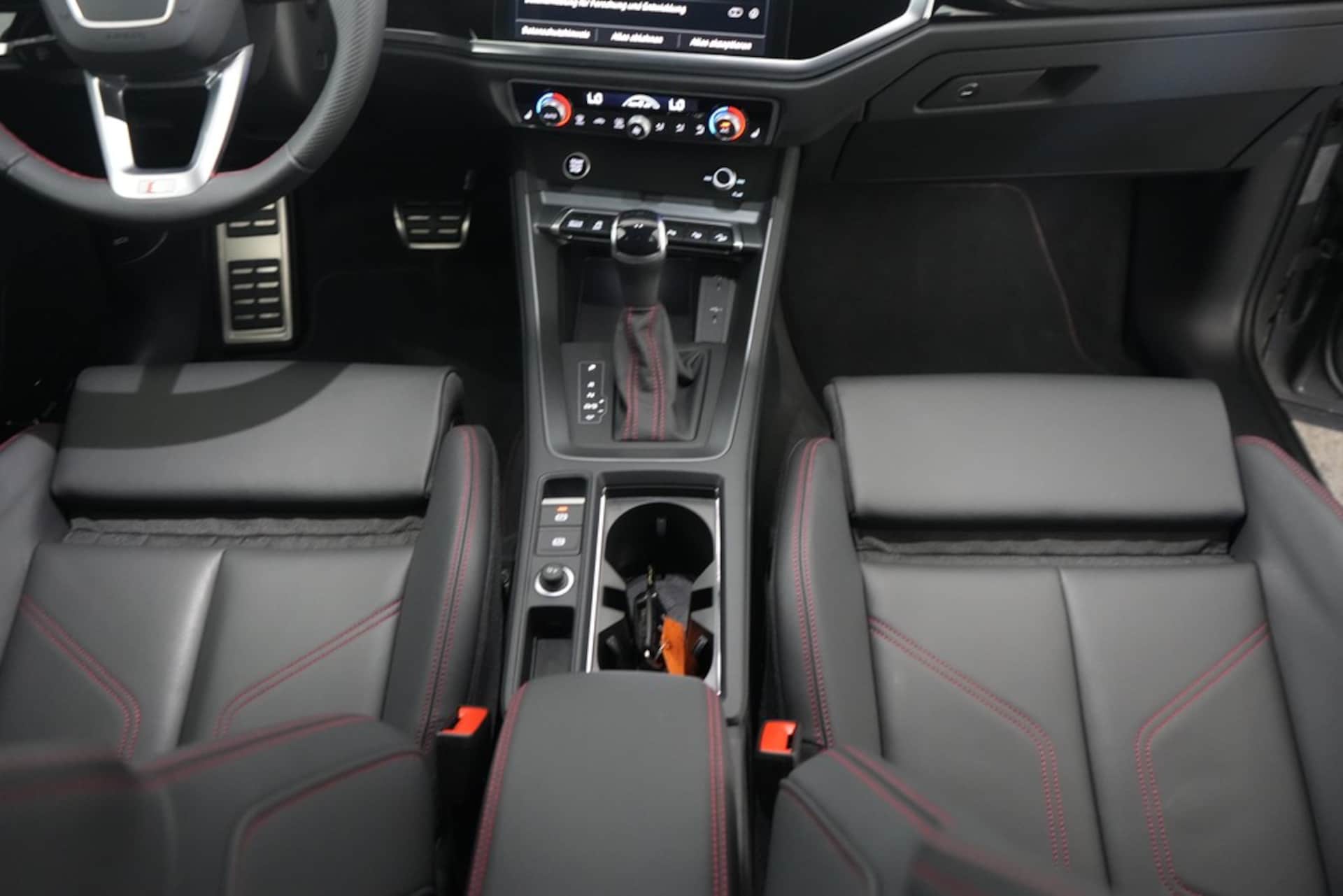 Audi Q3 SUV S line