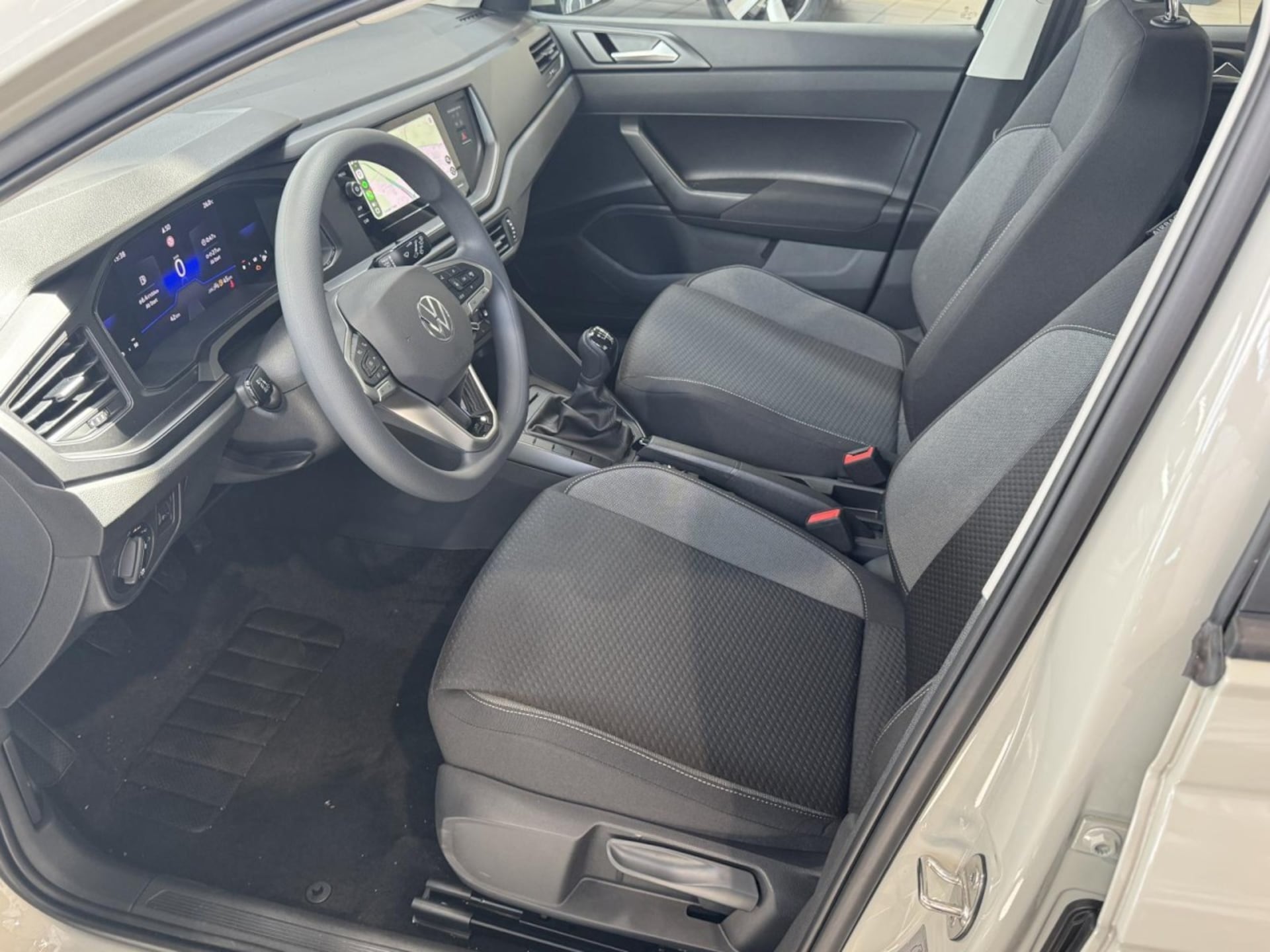 Volkswagen Polo Basis-Modell