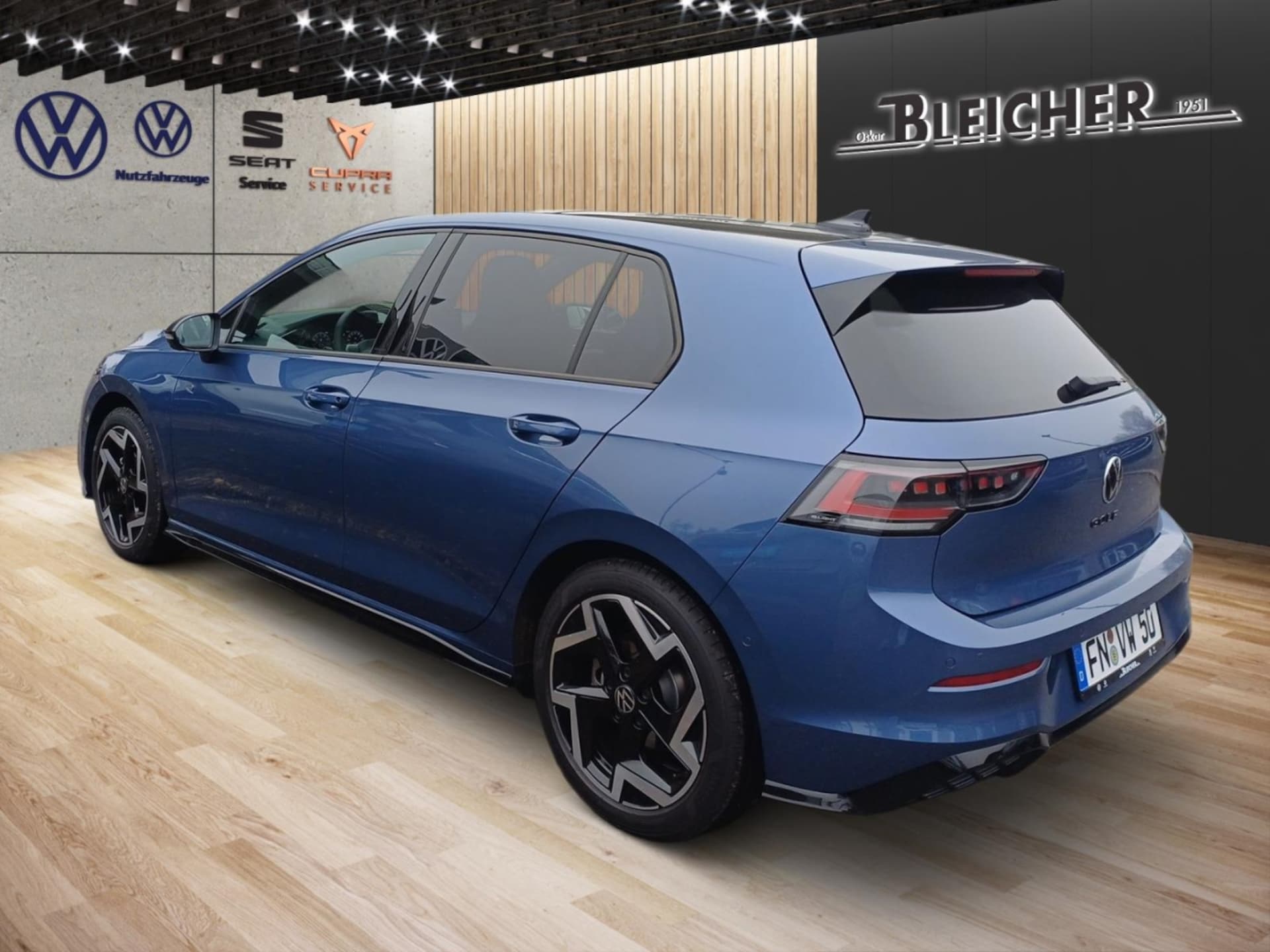 Volkswagen Golf R-Line