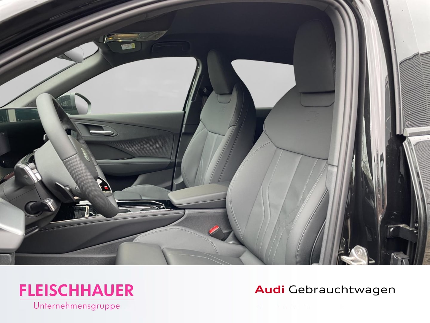 Bild über Audi Q3 SUV TFSI 110 kW S tronic - für weitere Informationen kontaktieren Sie den Audi Partner