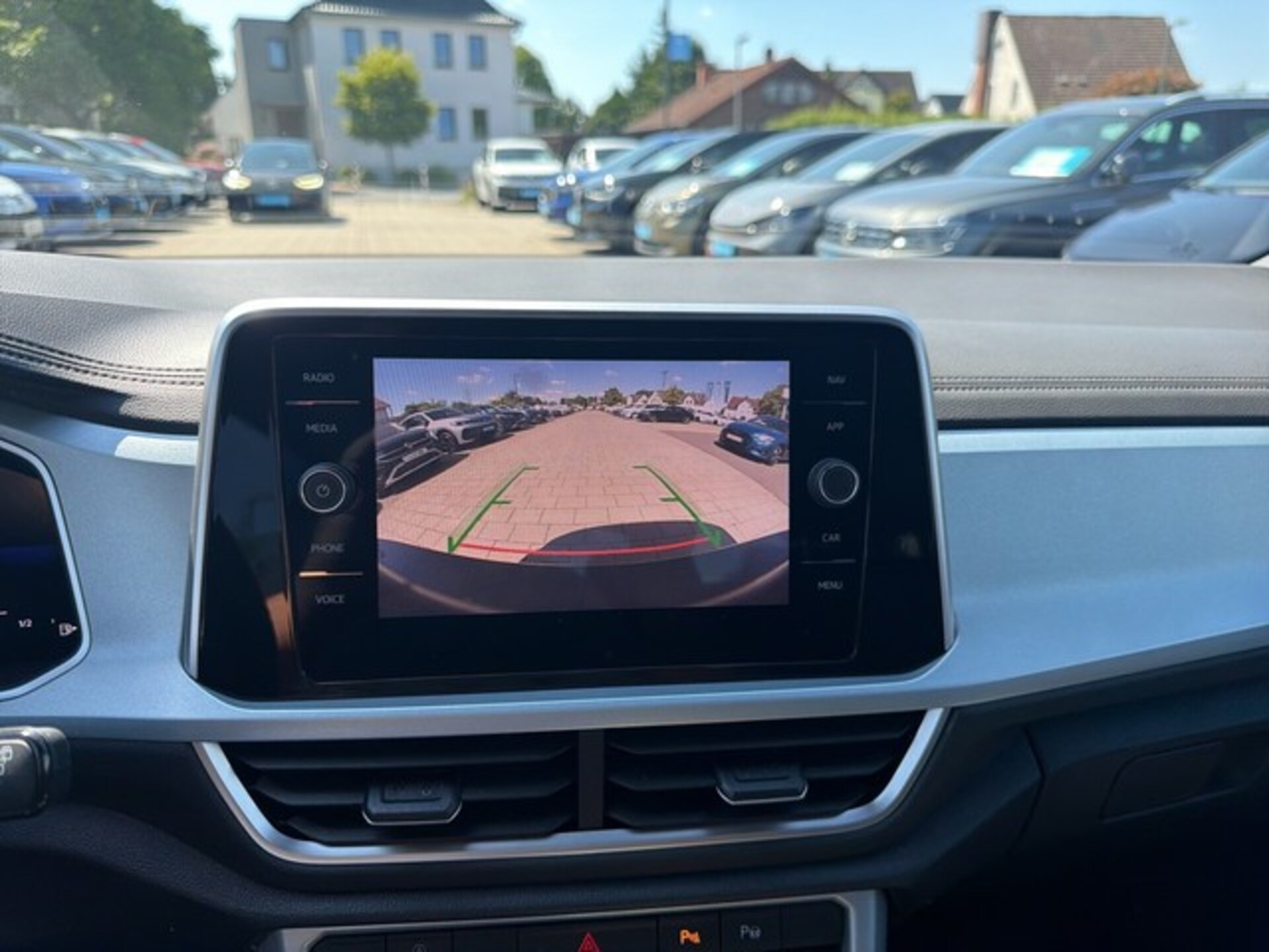 Volkswagen T-Roc Life