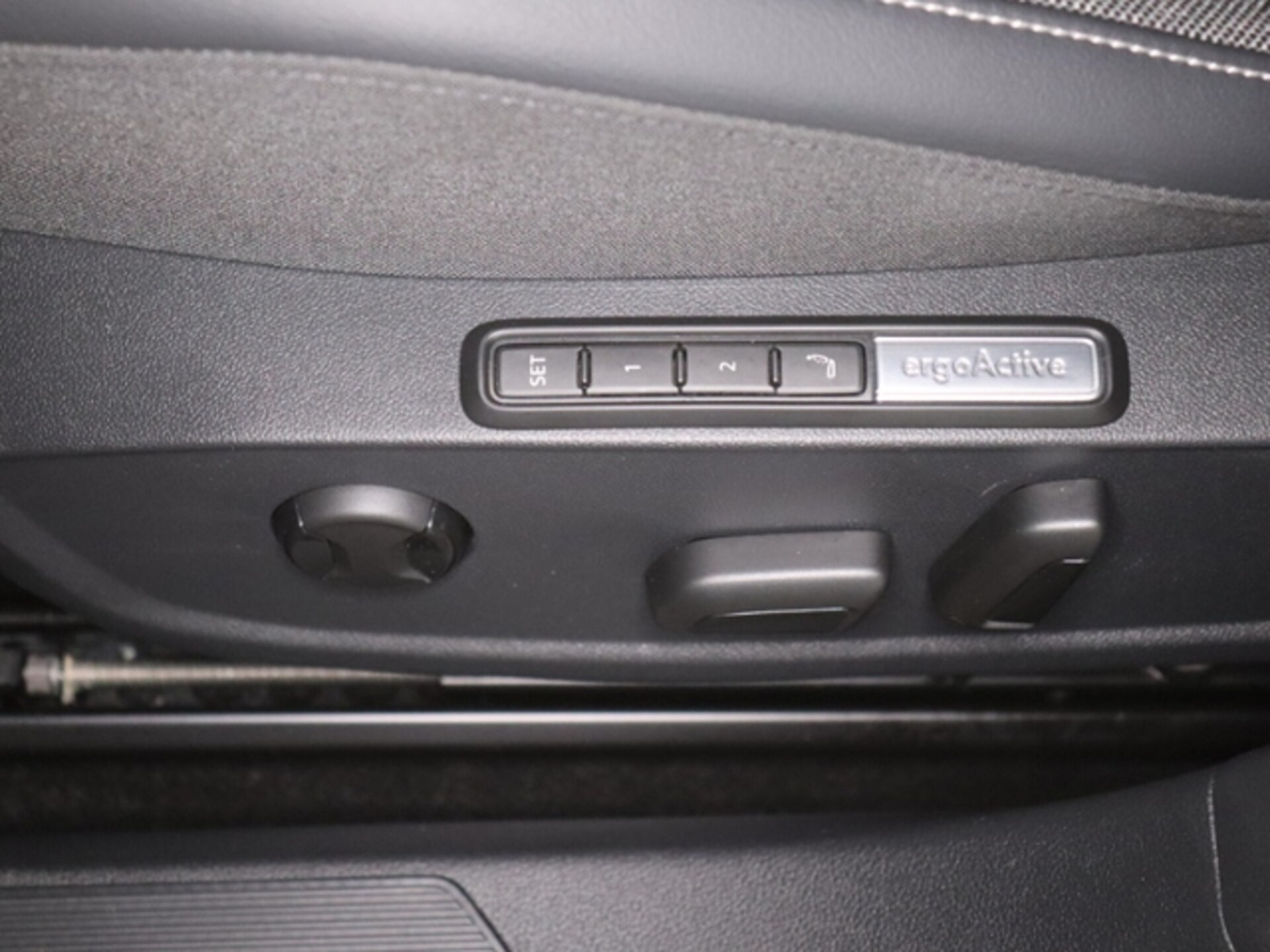 Volkswagen Golf Style