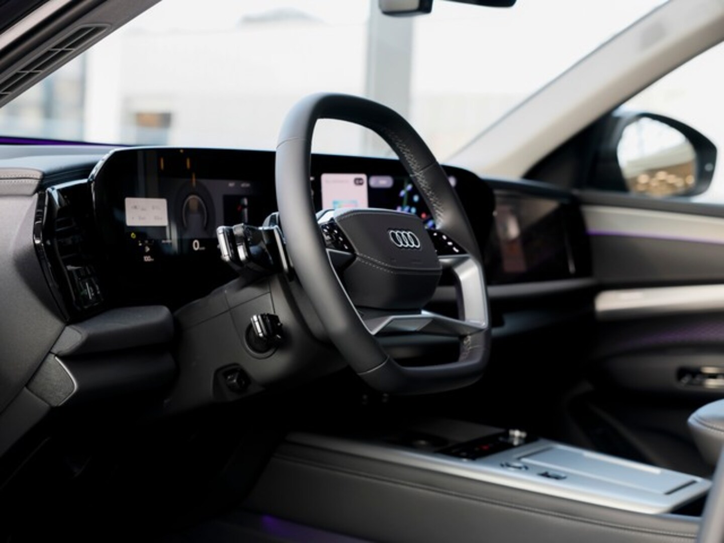 Bild über Audi Q7 SUV TDI quattro 220 kW tiptronic - für weitere Informationen kontaktieren Sie den Audi Partner