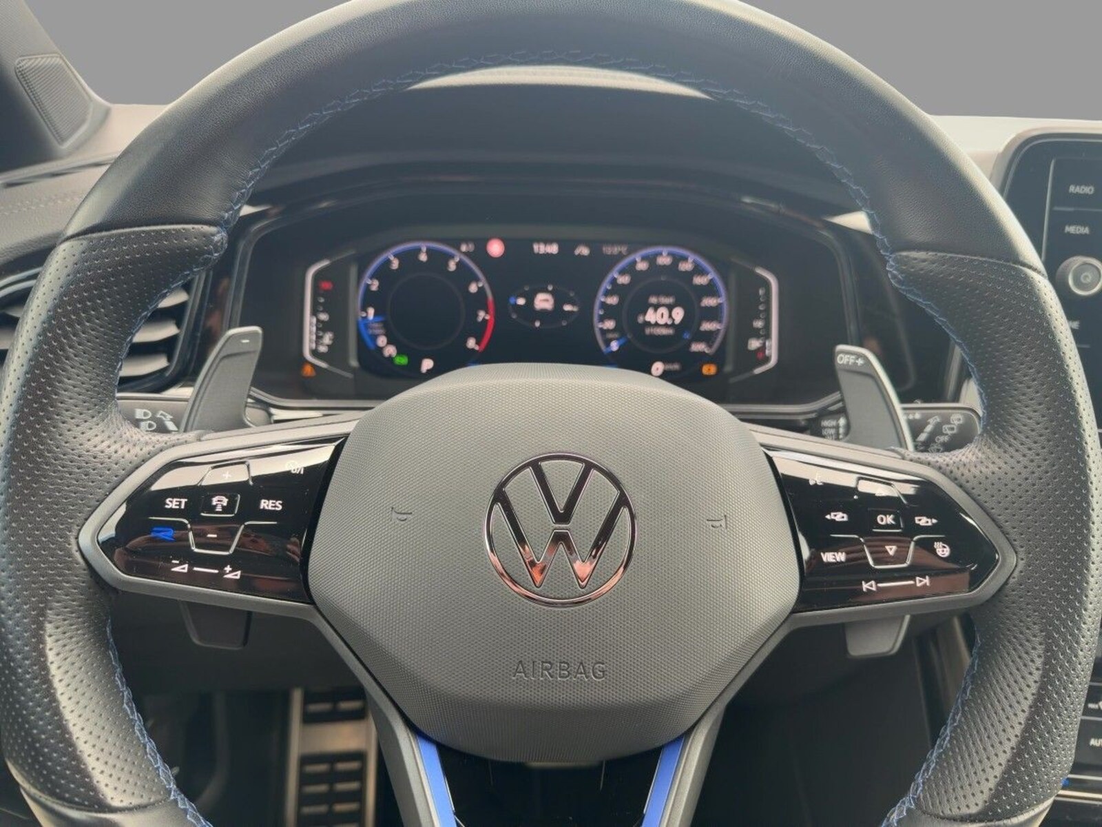 Volkswagen T-Roc – Bild 10