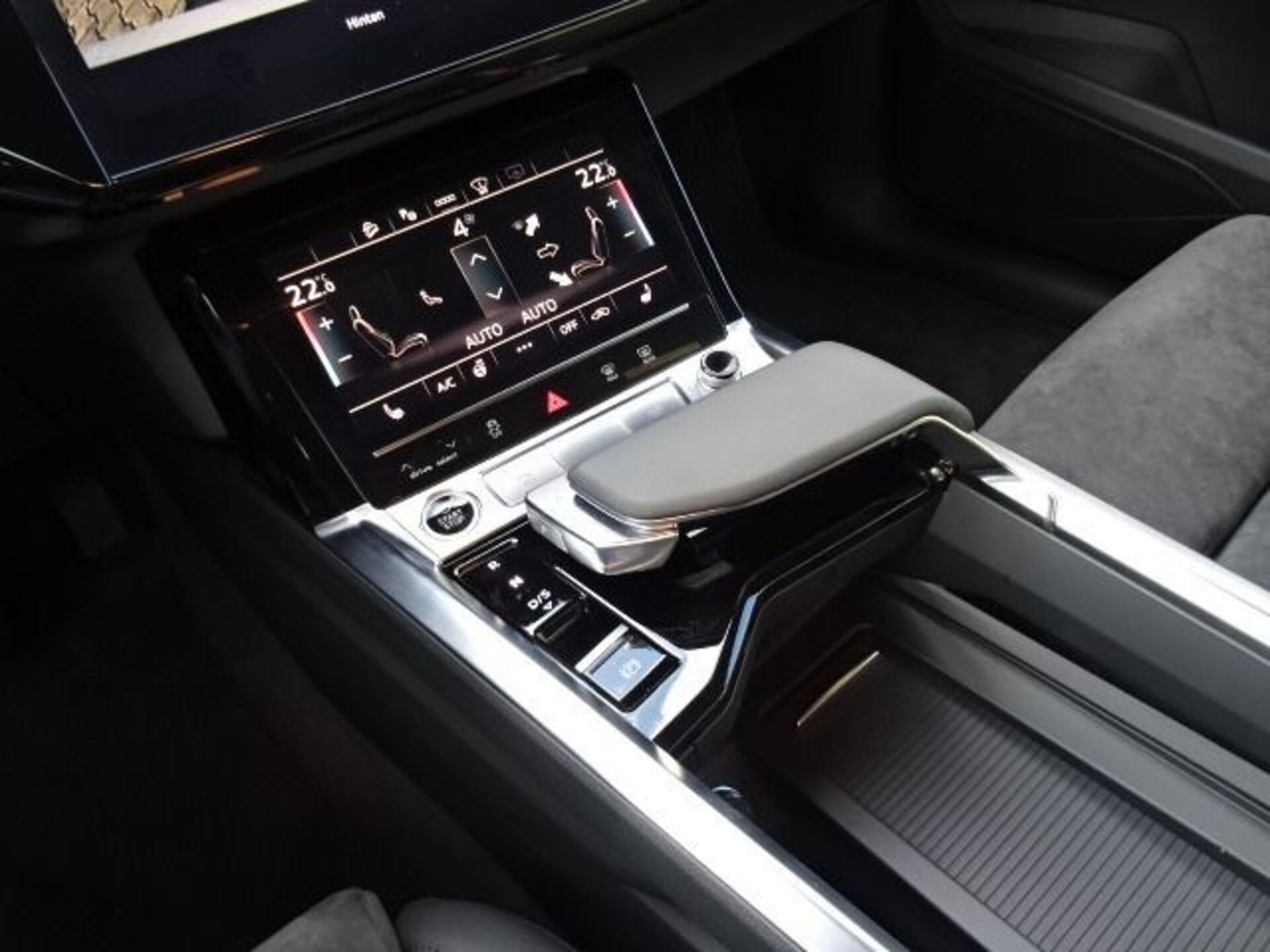 Audi e-tron Sportback S line