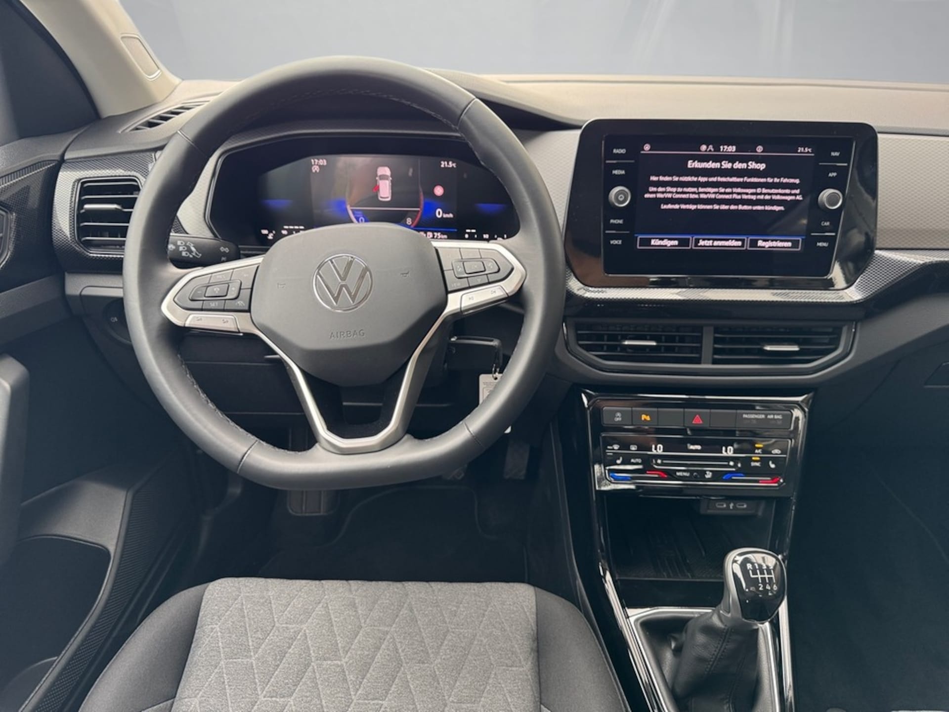 Volkswagen T-Cross Life