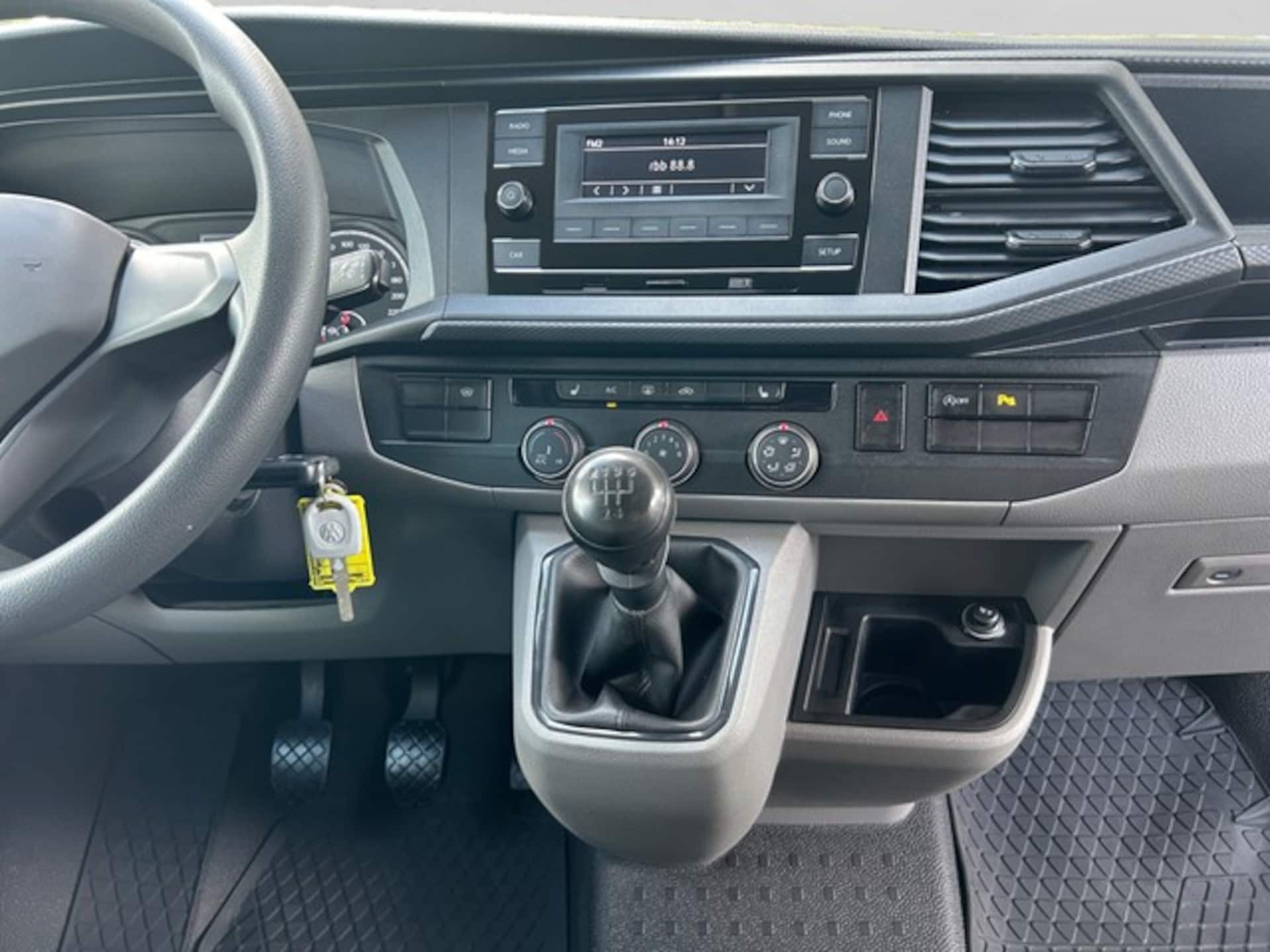 Volkswagen T6.1 Transporter Kasten kurzer Radstand