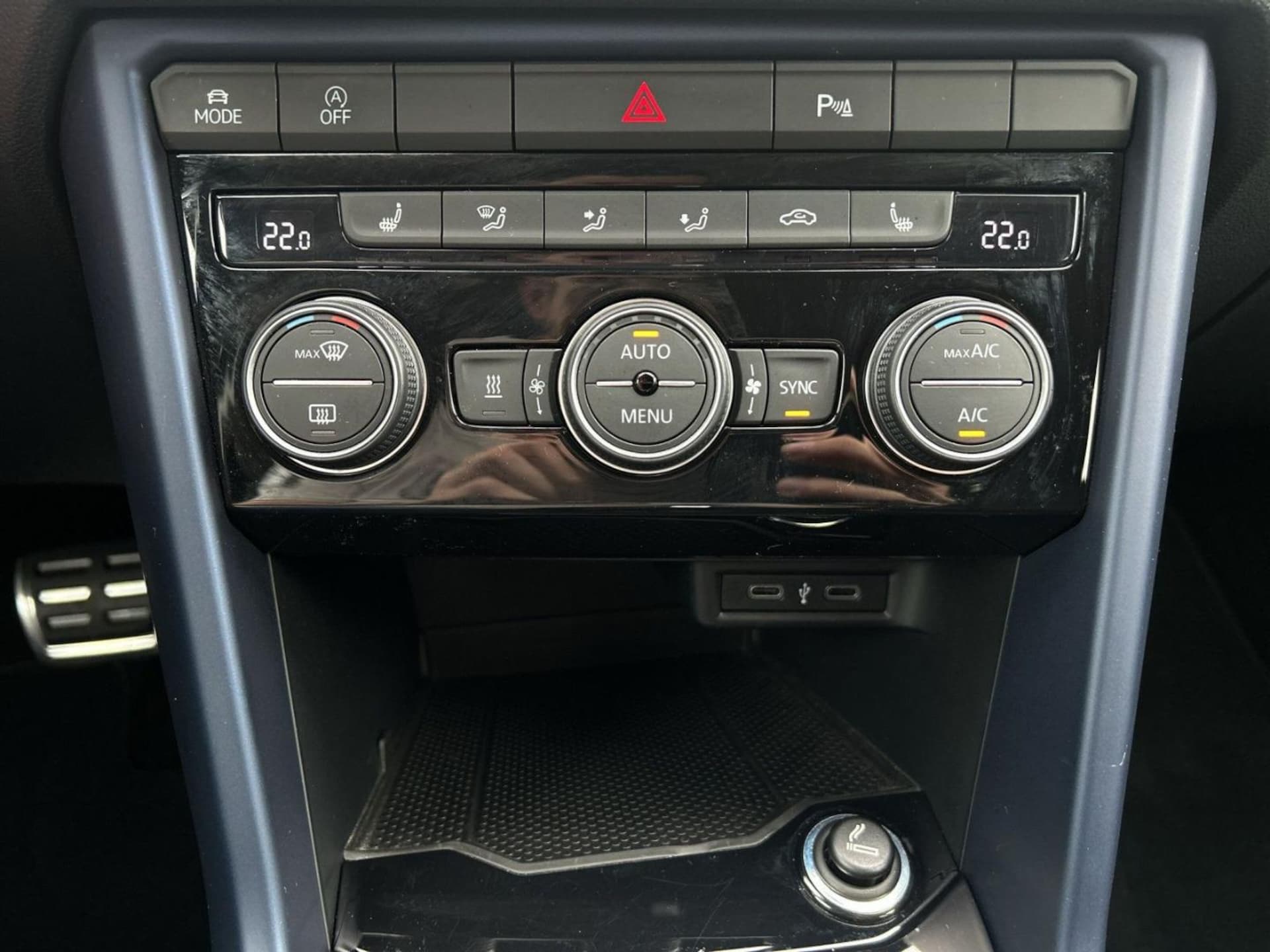 Volkswagen T-Roc United
